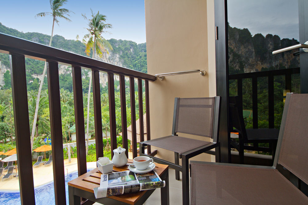 Отель Ibis Styles Krabi